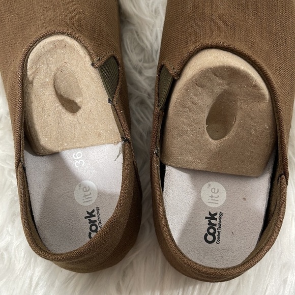 OTZ Shoes 300GMS Linen Unisex Slip On CORKlite Authentic Mocs Size 6 NEW - Picture 9 of 14